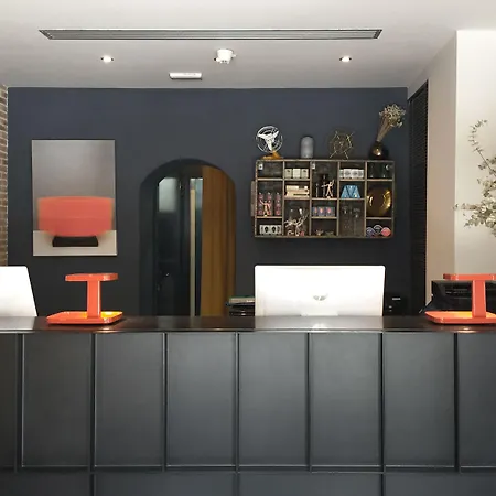 Отель C-hotels Diplomat