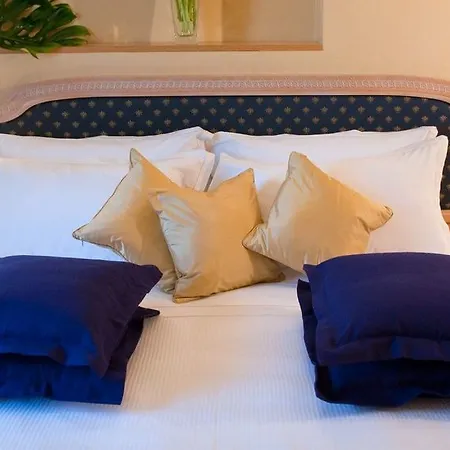 C-hotels Diplomat Hotel