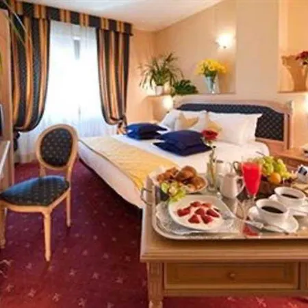 C-hotels Diplomat Отель