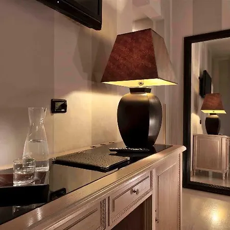 Hotel C-hotels Diplomat 4*
