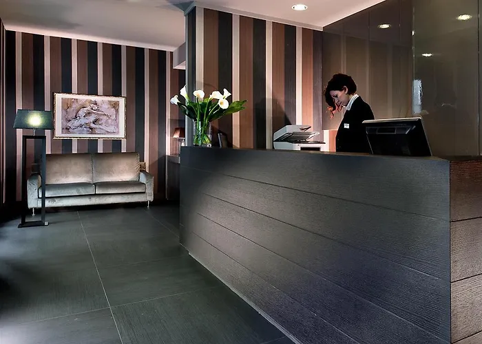 C-外交官酒店 酒店 4*