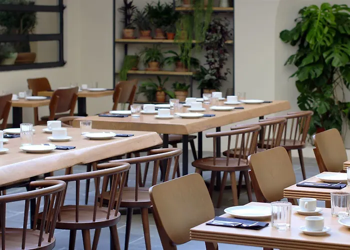 C-外交官酒店 4*